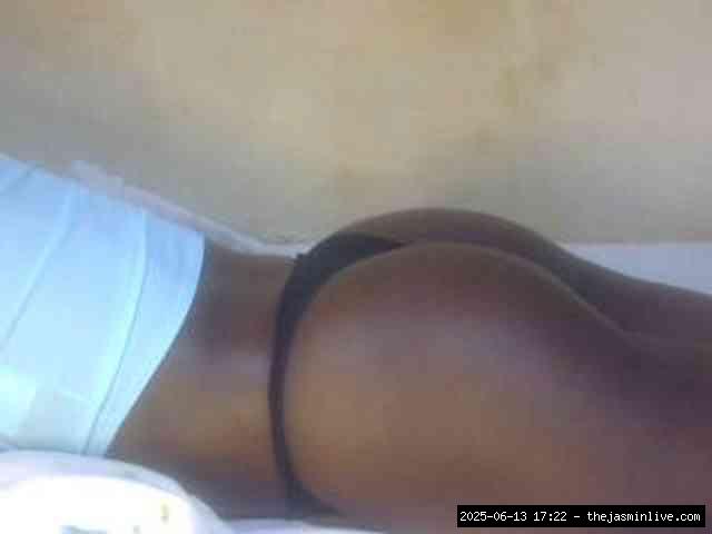 bongacams, juicyass-02