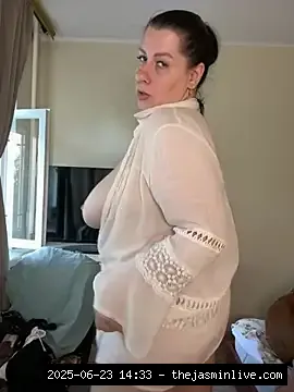 stripchat, evelinia