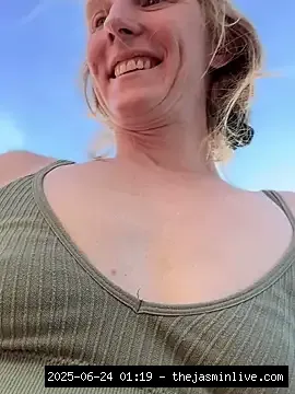 stripchat, goldenflamegoddess
