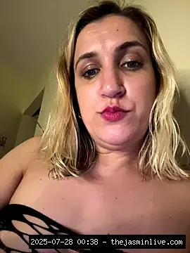 stripchat, bia_sexynovaes