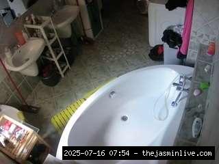 camsoda, voyeurcam-julmodels-bath-1st-1