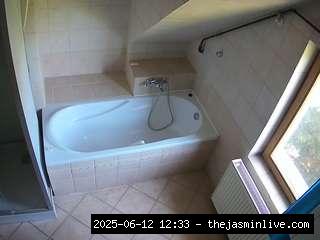 camsoda, voyeurcam-julmodels-bath-2nd-1