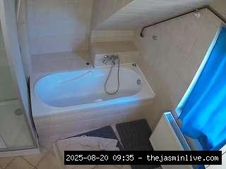 camsoda, voyeurcam-julmodels-bath-2nd-1