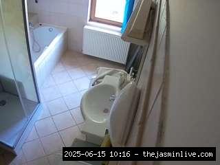 camsoda, voyeurcam-julmodels-bath-2nd-2