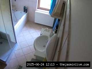 camsoda, voyeurcam-julmodels-bath-2nd-2