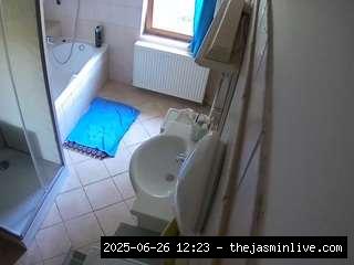 camsoda, voyeurcam-julmodels-bath-2nd-2