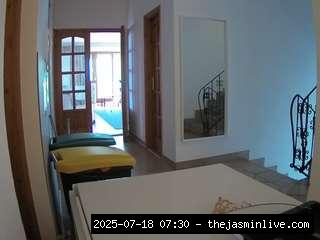 camsoda, voyeurcam-julmodels-hall-1st