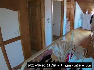 camsoda, voyeurcam-julmodels-hall-2nd