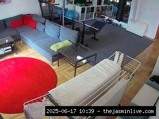 camsoda, voyeurcam-julmodels-living-2