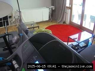 camsoda, voyeurcam-julmodels-living-4