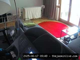 camsoda, voyeurcam-julmodels-living-4