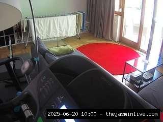 camsoda, voyeurcam-julmodels-living-4
