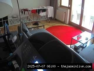camsoda, voyeurcam-julmodels-living-4