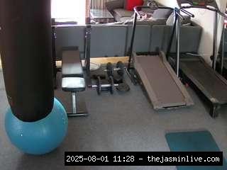 camsoda, voyeurcam-julmodels-living-6