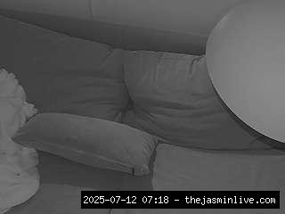 camsoda, voyeurcam-julmodels-living-7