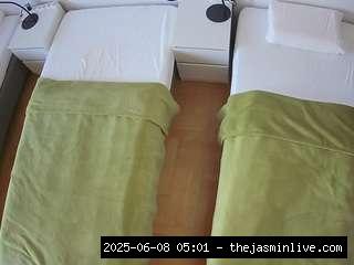camsoda, voyeurcam-julmodels-bed-5