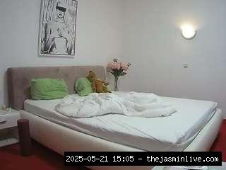camsoda, voyeurcam-julmodels-reallife-2