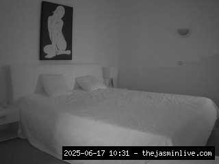camsoda, voyeurcam-julmodels-reallife-2