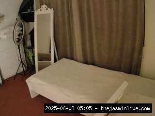 camsoda, voyeurcam-julmodels-reallife-3