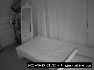 camsoda, voyeurcam-julmodels-reallife-3