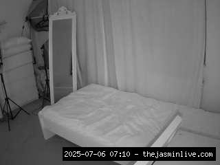 camsoda, voyeurcam-julmodels-reallife-3