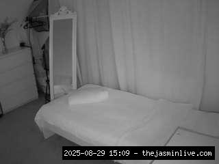 camsoda, voyeurcam-julmodels-reallife-3