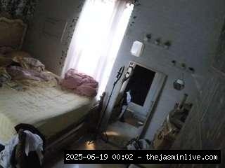 camsoda, voyeurcam-hornyhostel-03