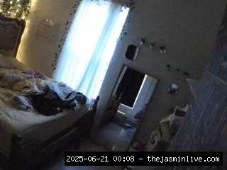 camsoda, voyeurcam-hornyhostel-03