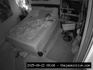 camsoda, voyeurcam-hornyhostel-01