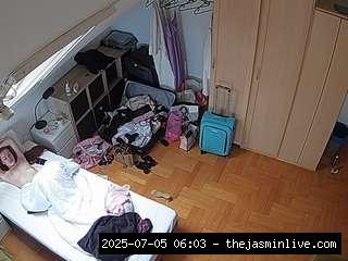 camsoda, voyeurcam-julmodels-bed-7