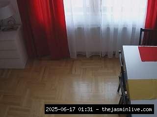 camsoda, voyeurcam-julmodels-dining-2