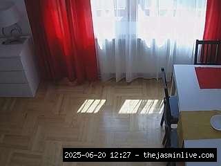 camsoda, voyeurcam-julmodels-dining-2