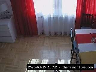 camsoda, voyeurcam-julmodels-dining-2