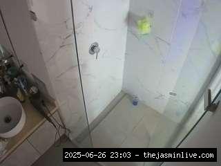 camsoda, voyeurcam-casa-salsa-bathroom-7