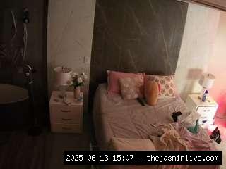 camsoda, voyeurcam-casa-salsa-bedroom-6