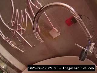 camsoda, voyeurcam-casa-salsa-bathtub-pov