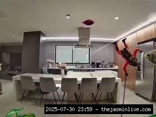 camsoda, voyeurcam-casa-salsa-fishtank