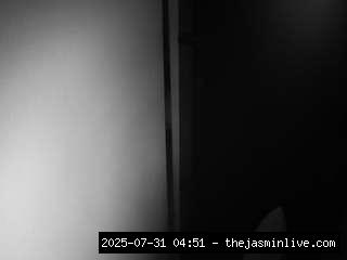 camsoda, voyeurcam-casa-salsa-shower-1