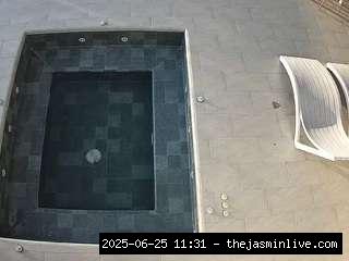 camsoda, voyeurcam-casa-salsa-hottub-view