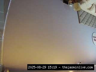 camsoda, voyeurcam-jb-office-1