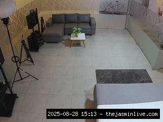 camsoda, voyeurcam-jb-office-2