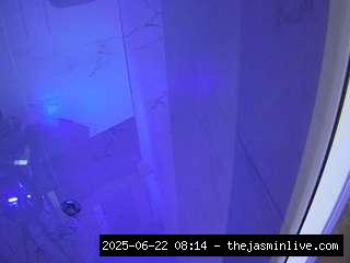 camsoda, voyeurcam-casa-salsa-bathroom-11