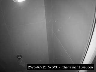 camsoda, voyeurcam-casa-salsa-bathroom-11