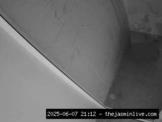 camsoda, voyeurcam-casa-salsa-bathroom-12