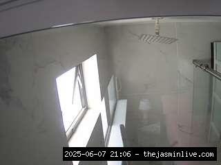 camsoda, voyeurcam-casa-salsa-bathroom-13