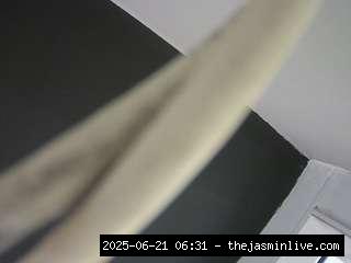 camsoda, voyeurcam-casa-salsa-bathroom-13