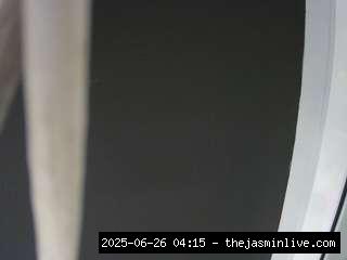 camsoda, voyeurcam-casa-salsa-bathroom-13