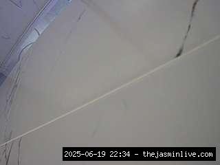 camsoda, voyeurcam-casa-salsa-bathroom-9