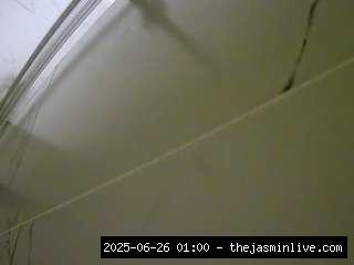 camsoda, voyeurcam-casa-salsa-bathroom-9