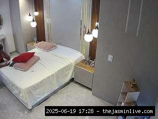 camsoda, voyeurcam-casa-salsa-bedroom-10
